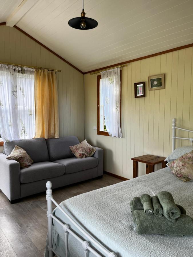 Wisteria Way Hotell Opononi Eksteriør bilde